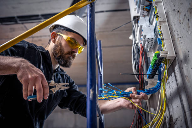 Best Electrician Near Me  in Belpre, OH